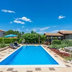 Villa Beautiful Judita With Pool In Tar *